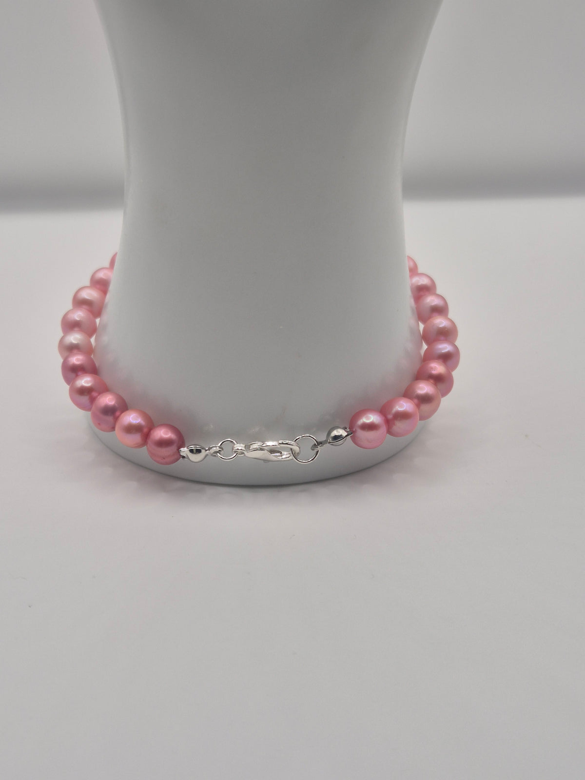 Gradient Pink Pearl Bracelet
