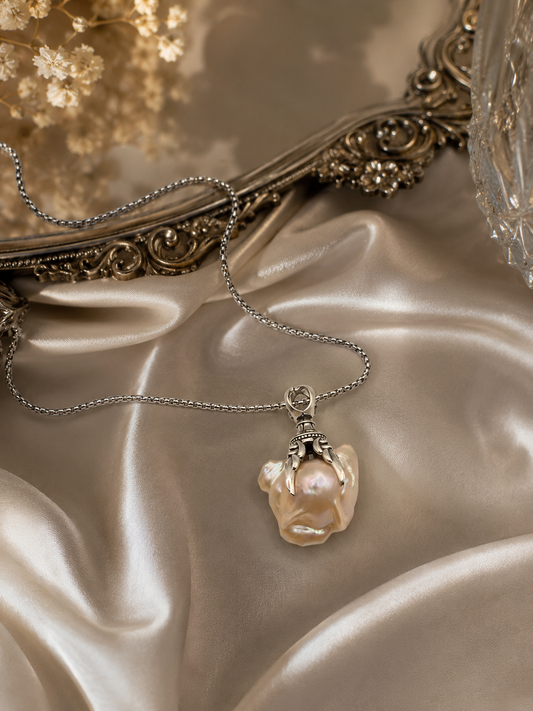 Dragon Claw Pearl Necklace