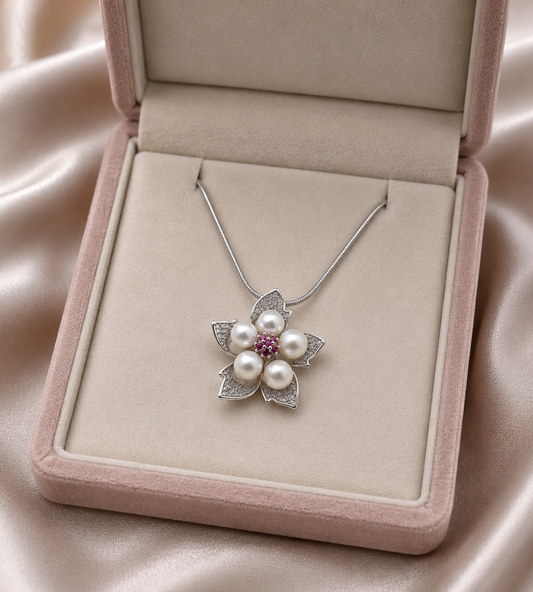 Blooming Flower Saltwater Pearl Pendant