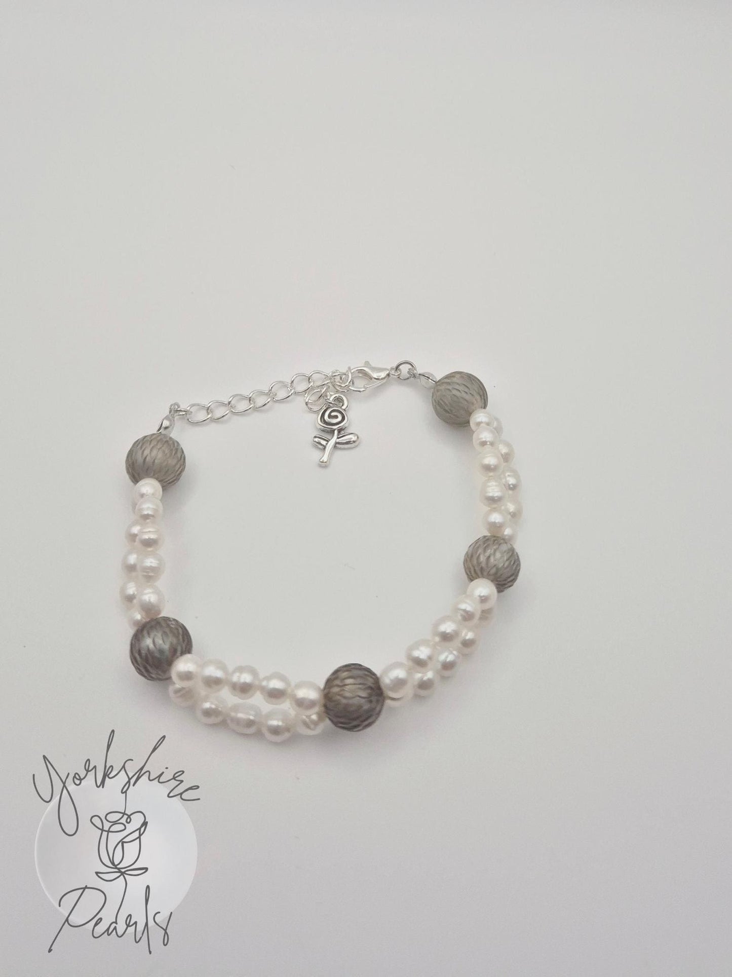 Carved Black Tahitian & White Pearls Full String Bracelet