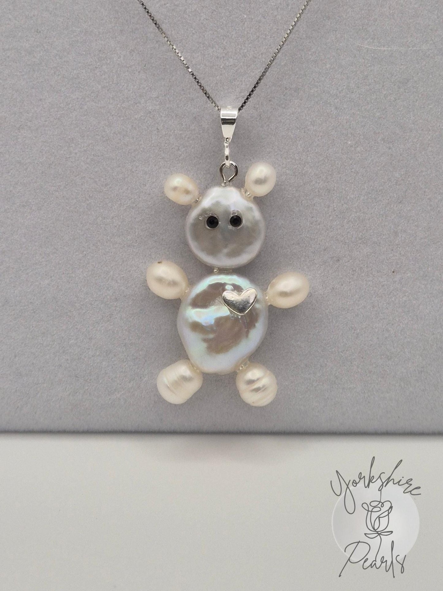Multiple Pearl Teddy Shaped Pendant