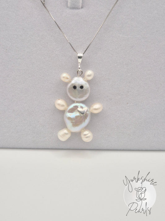Multiple Pearl Teddy Shaped Pendant