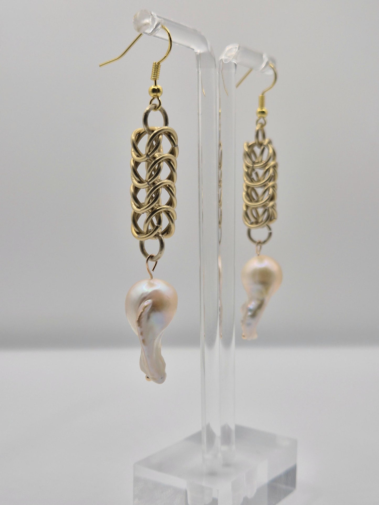 King Pearl Golden Chainmaille Earrings