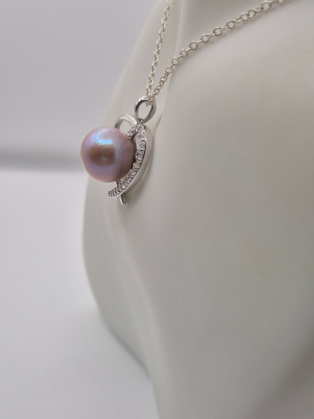 Hearts Desire Edison Pearl Pendant