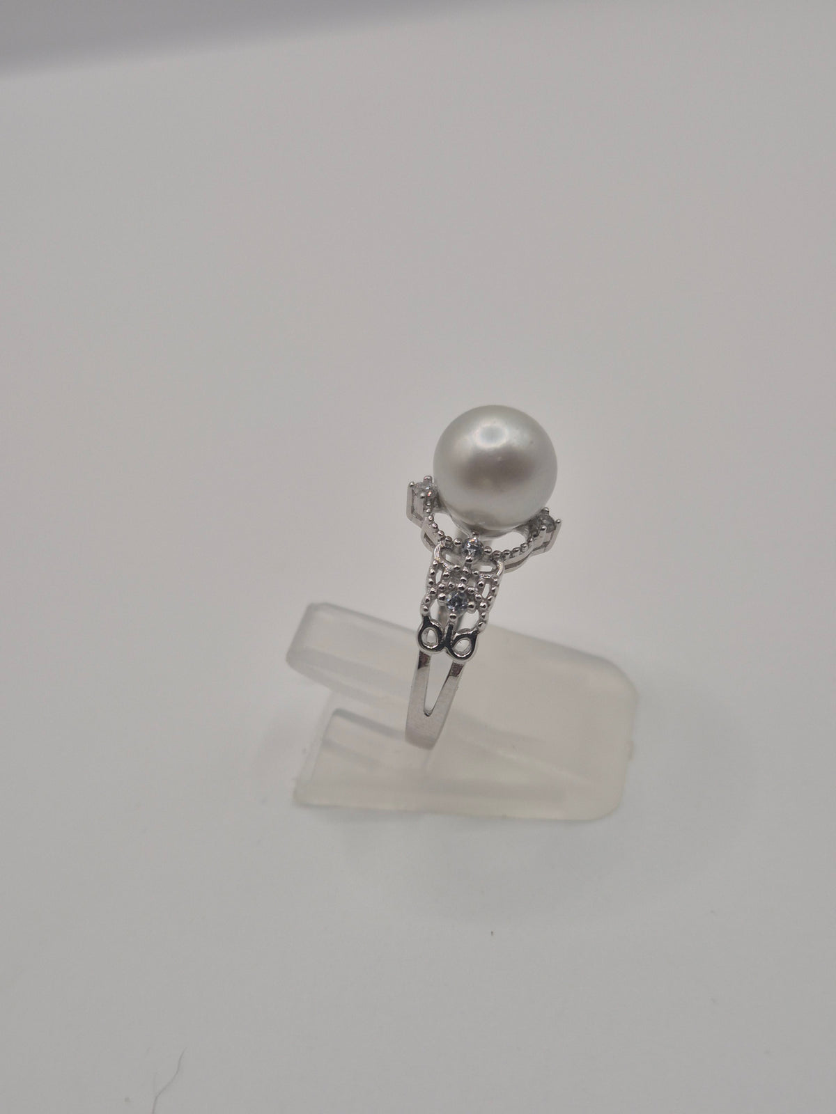 The Duchess Pearl Ring