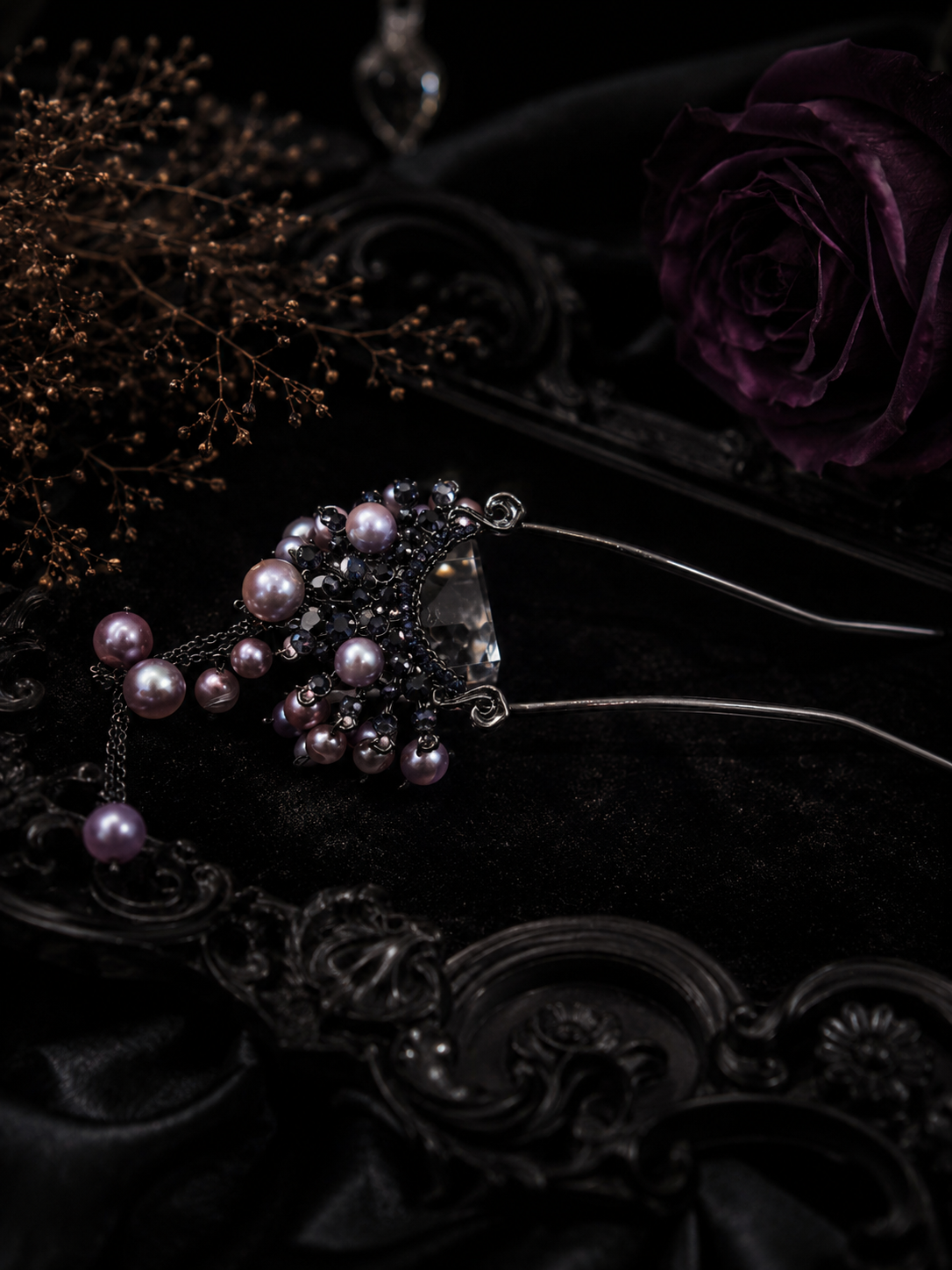 Moonlight Amethyst Multiple Pearl Tiara Hairpin