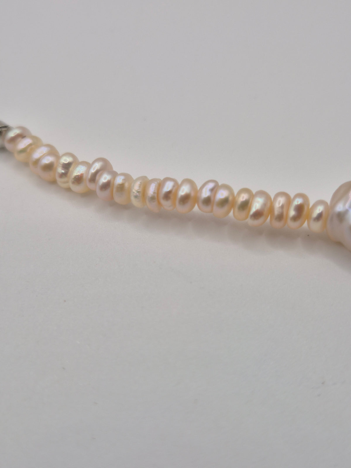 Gradient Keshi Pearl Bracelet