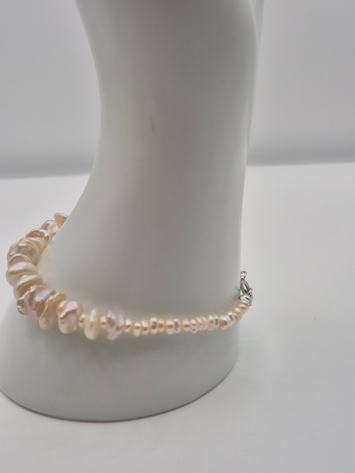 Gradient Keshi Pearl Bracelet