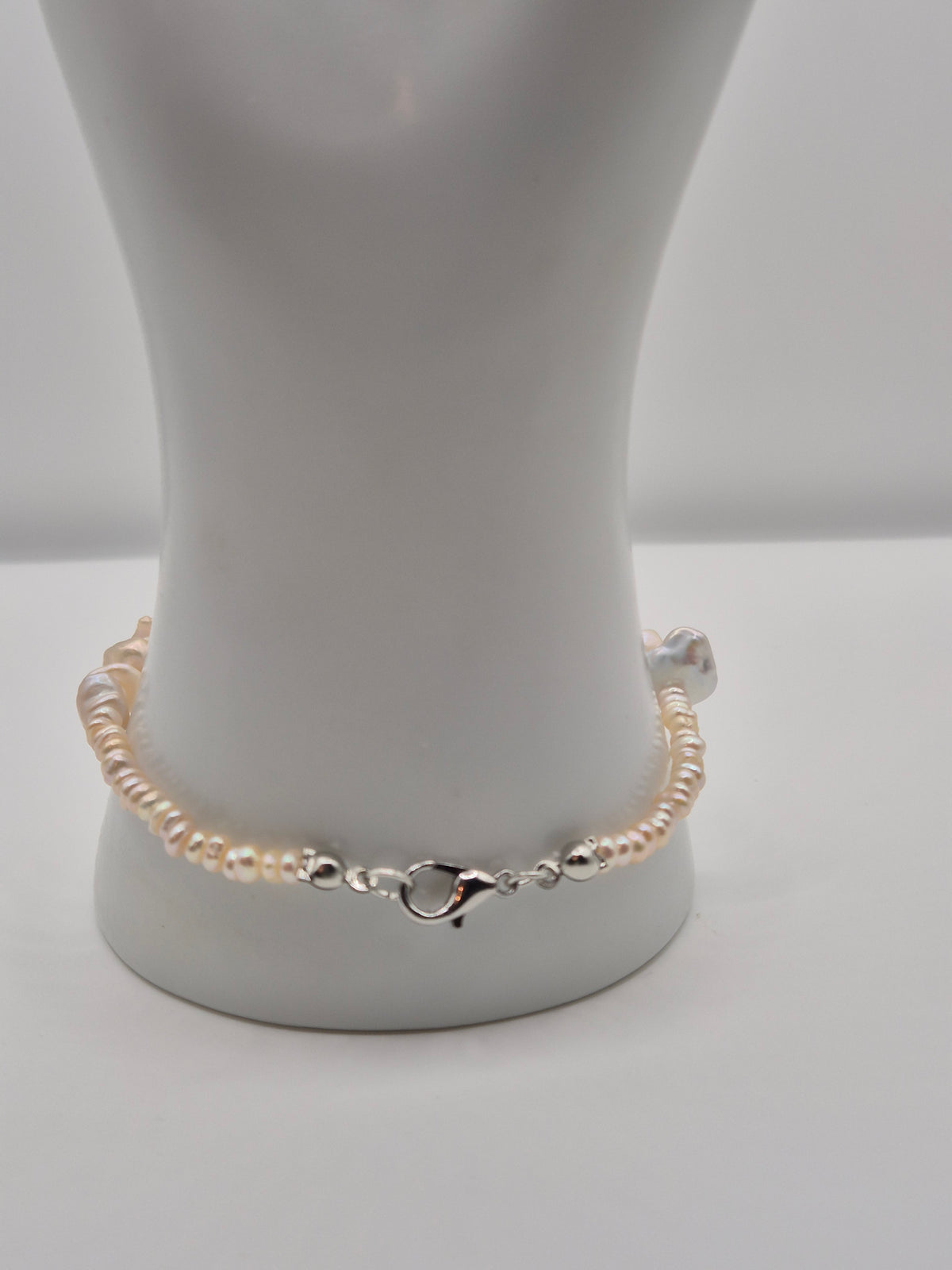 Gradient Keshi Pearl Bracelet