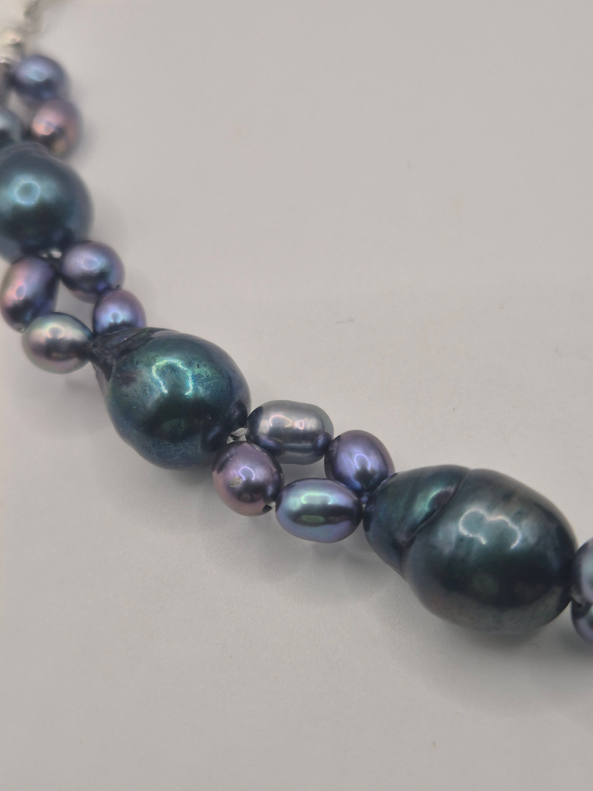 Baroque Peacock Pearl Bracelet
