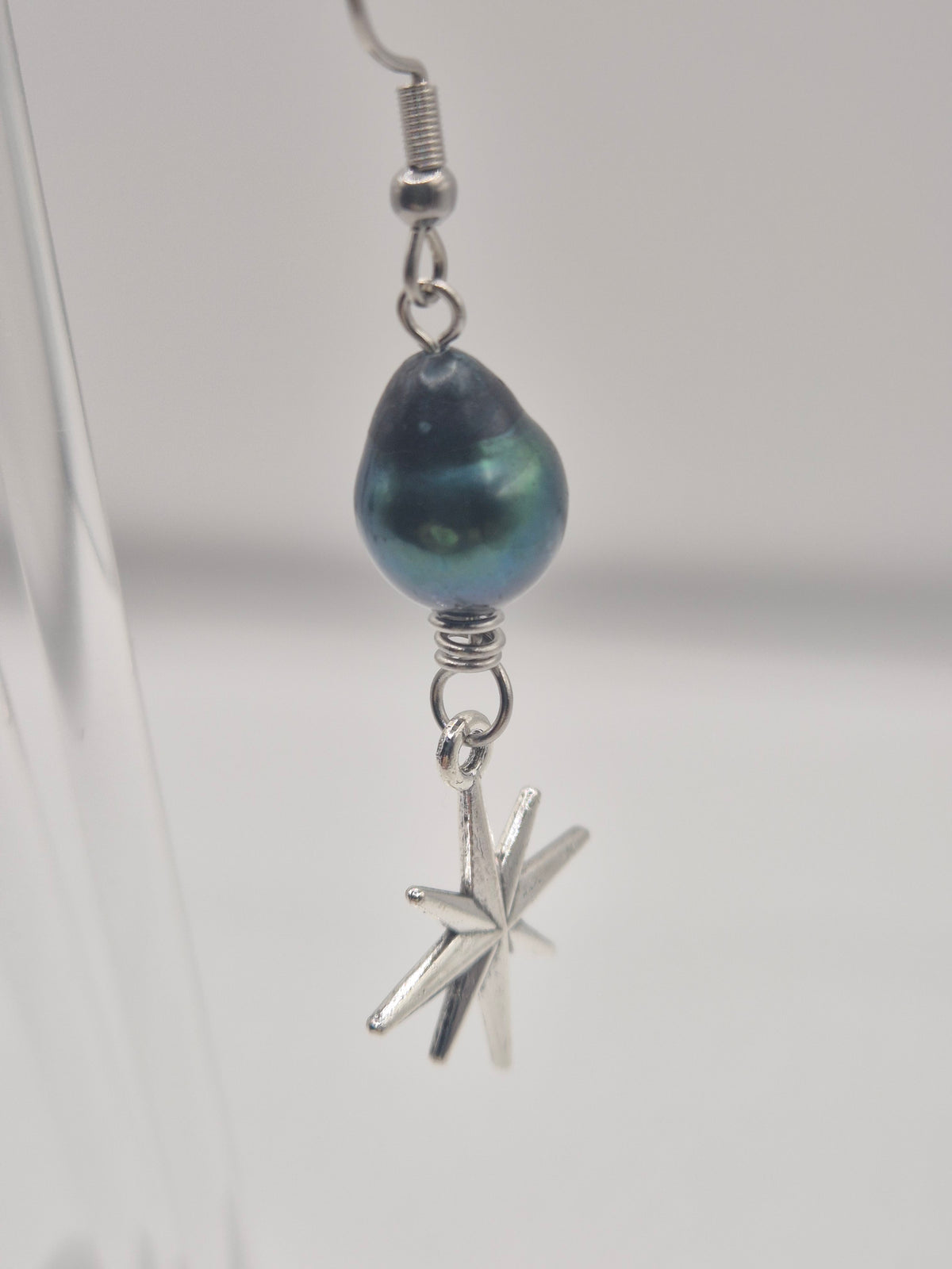 Starfall Black Peacock Pearl Earrings