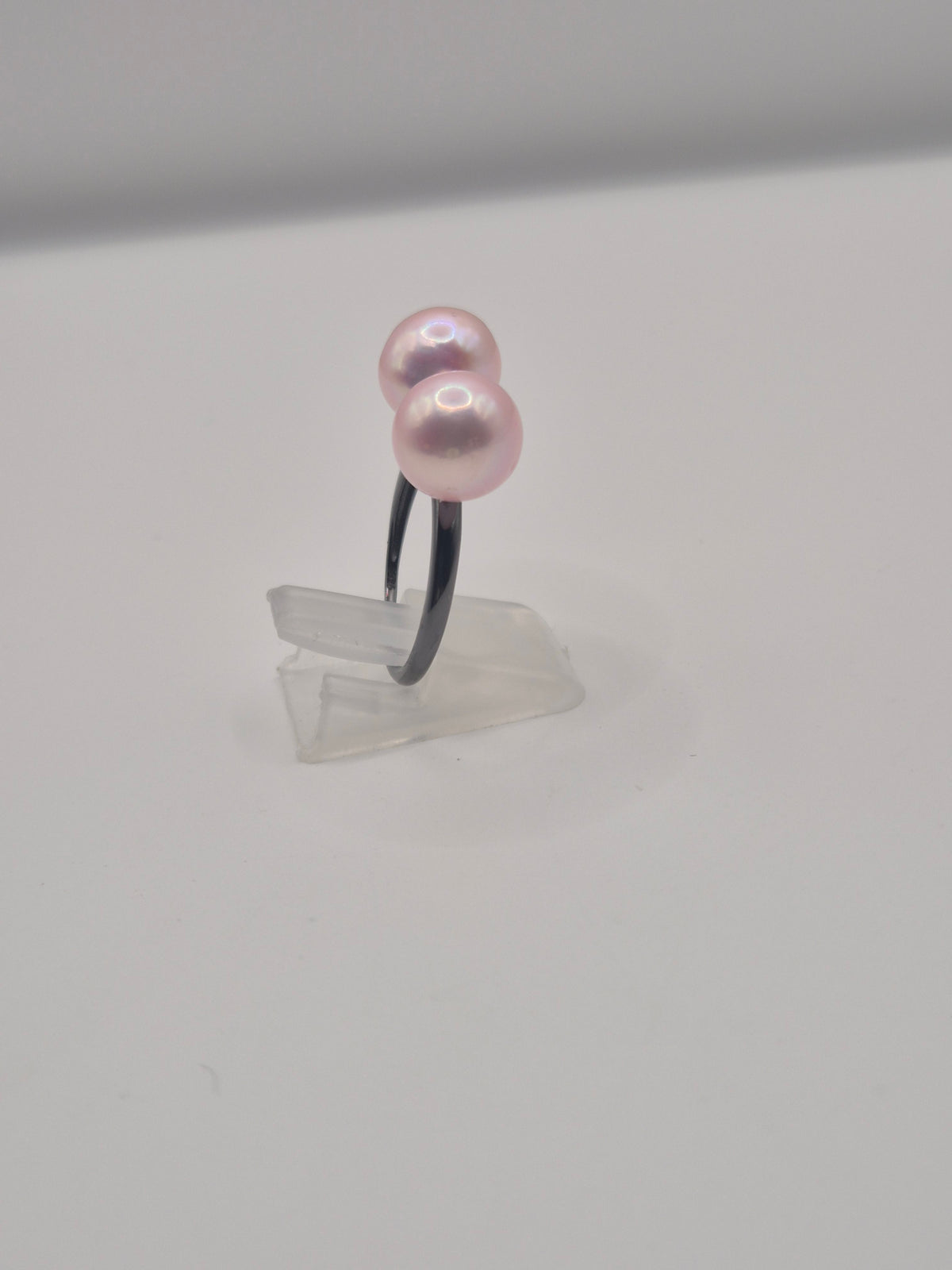 Double Pink Edison Pearl Black Band Ring
