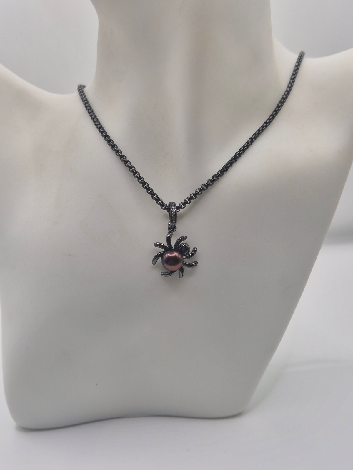 Bronze Pearl Black Spider Pendant