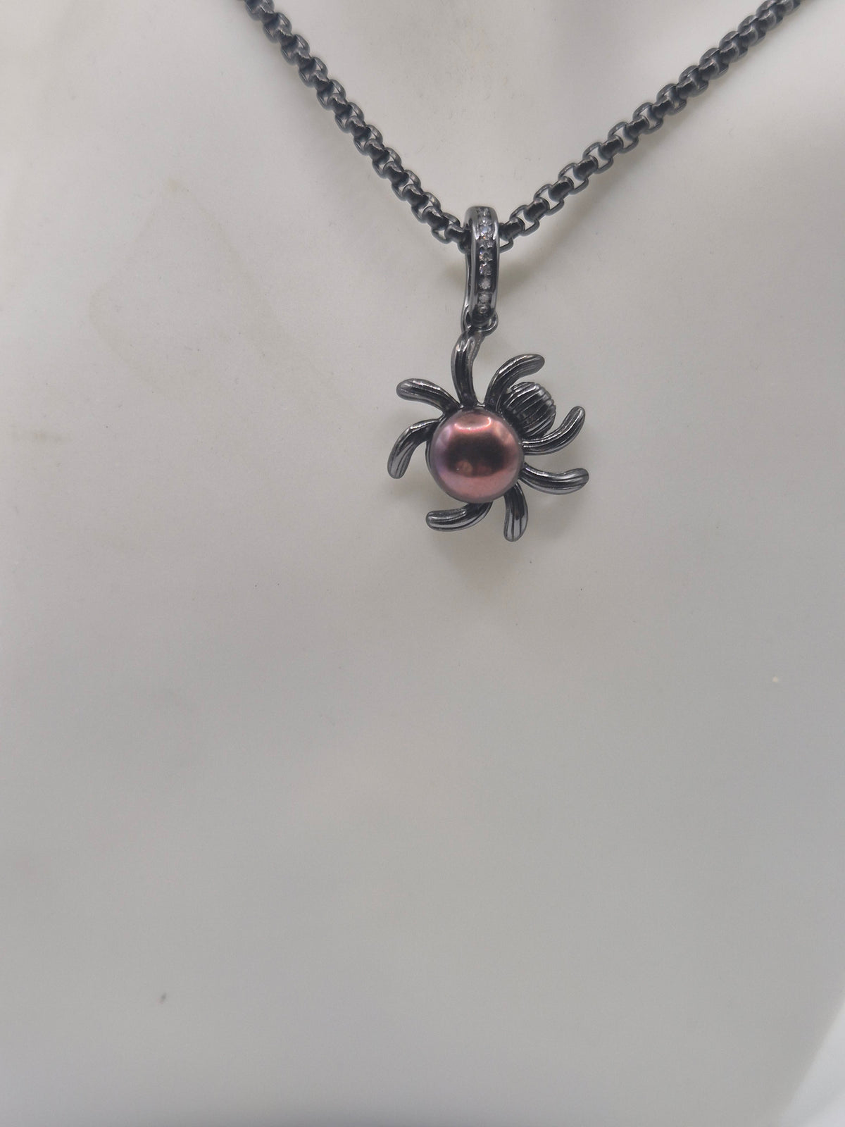 Bronze Pearl Black Spider Pendant