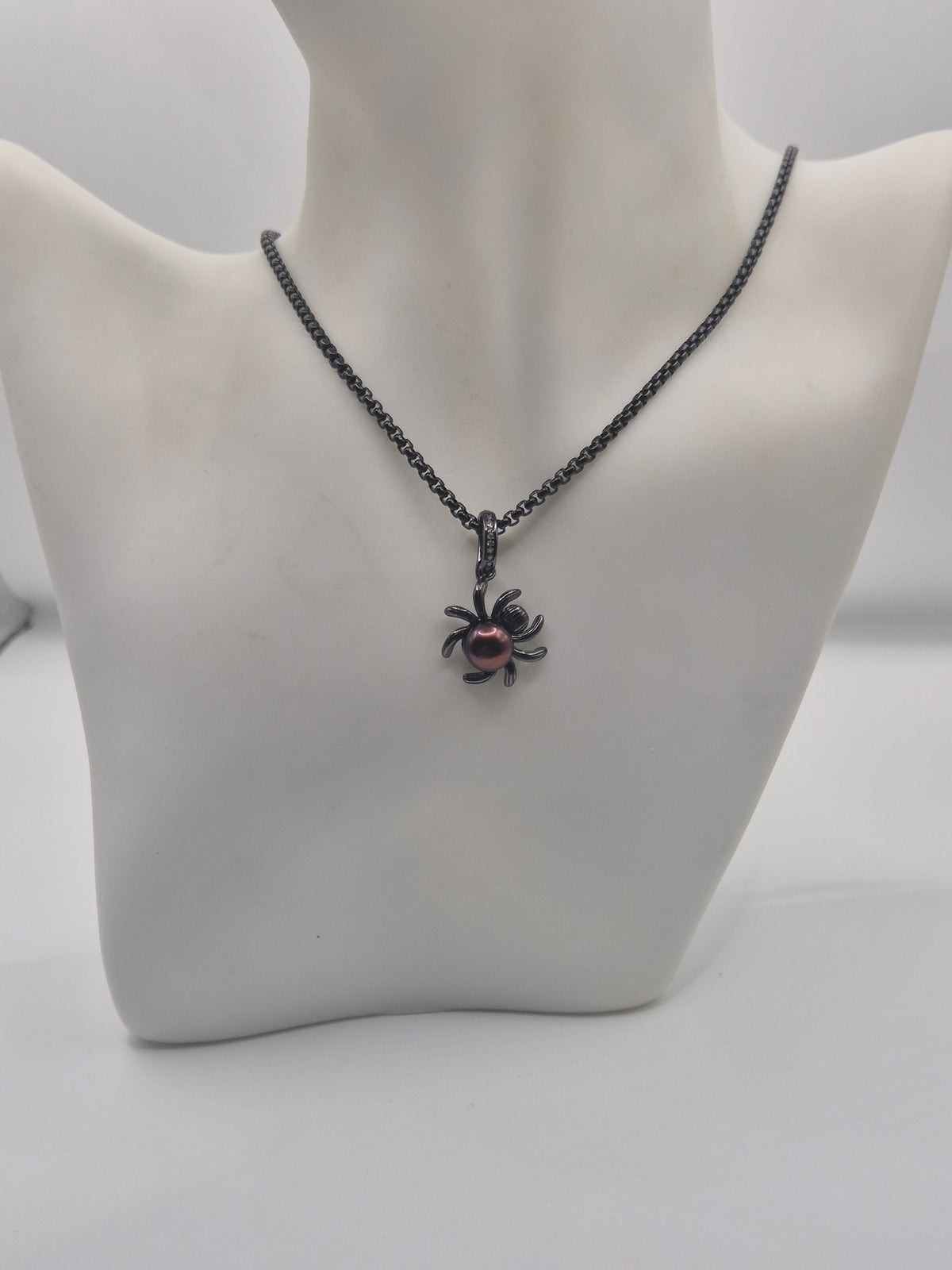 Bronze Pearl Black Spider Pendant