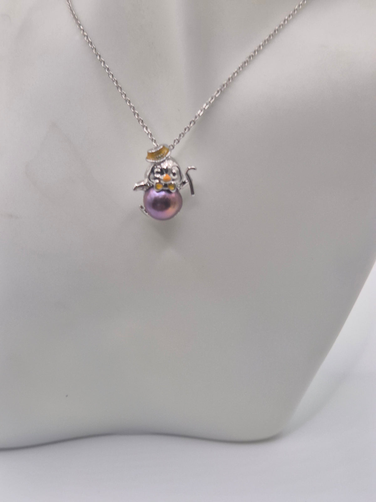Elegant Penguin Pearl Pendant