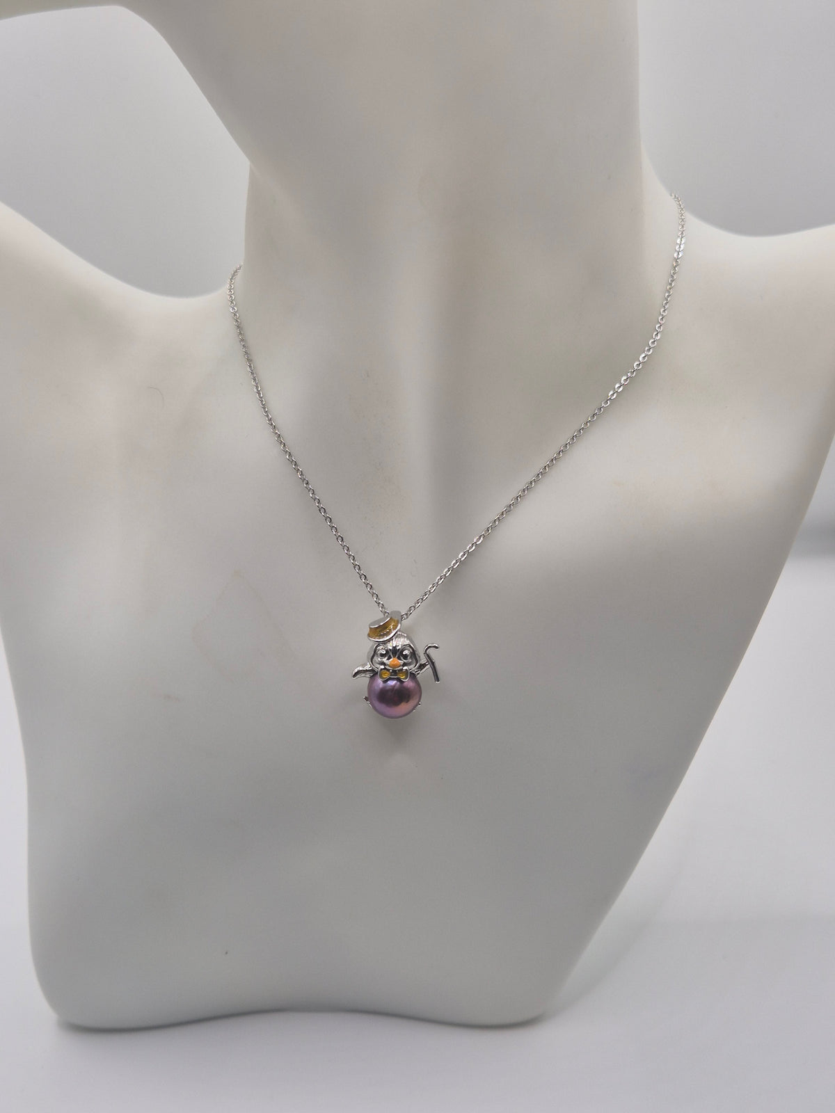 Elegant Penguin Pearl Pendant