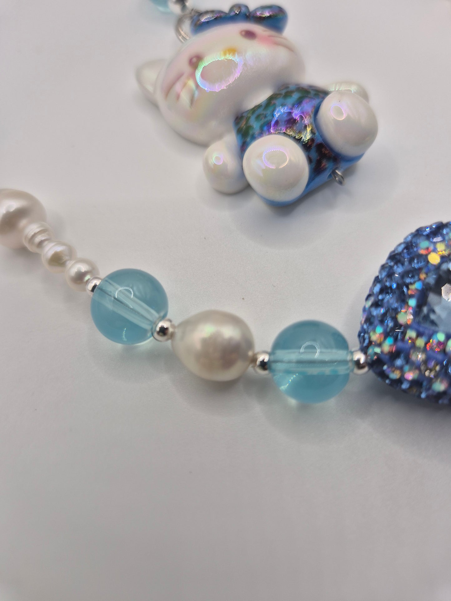 Hello Kitty Multiple Pearl Bag Charm