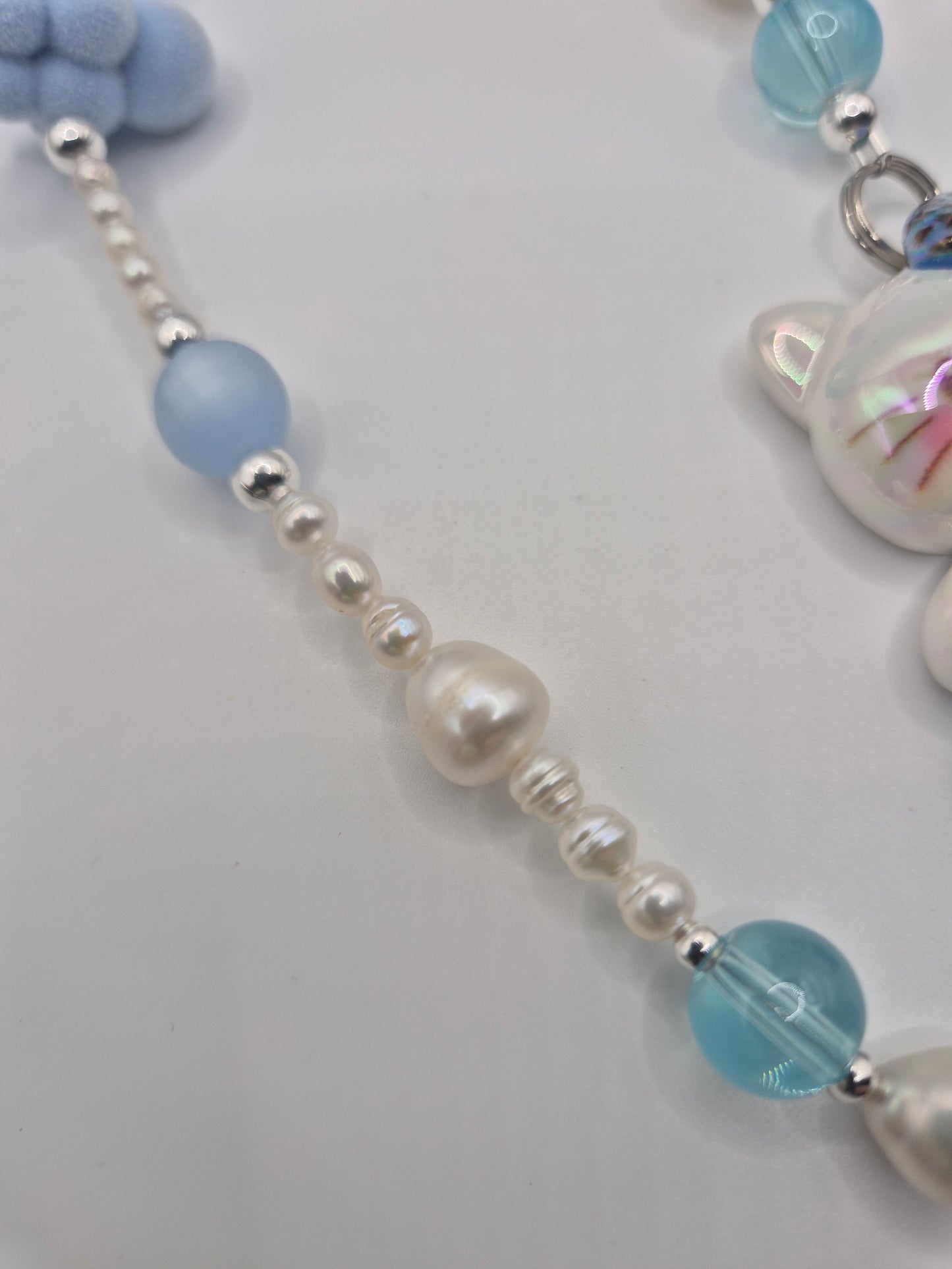 Hello Kitty Multiple Pearl Bag Charm