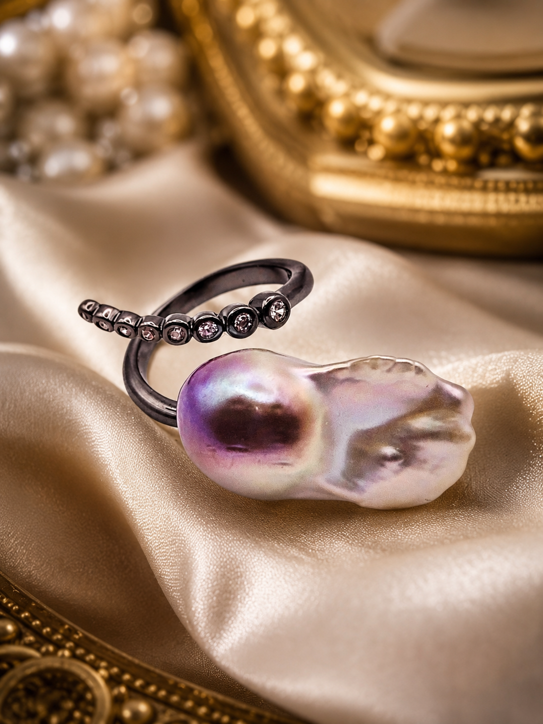 Large King Pearl Swirl Ring - Sterling Silver