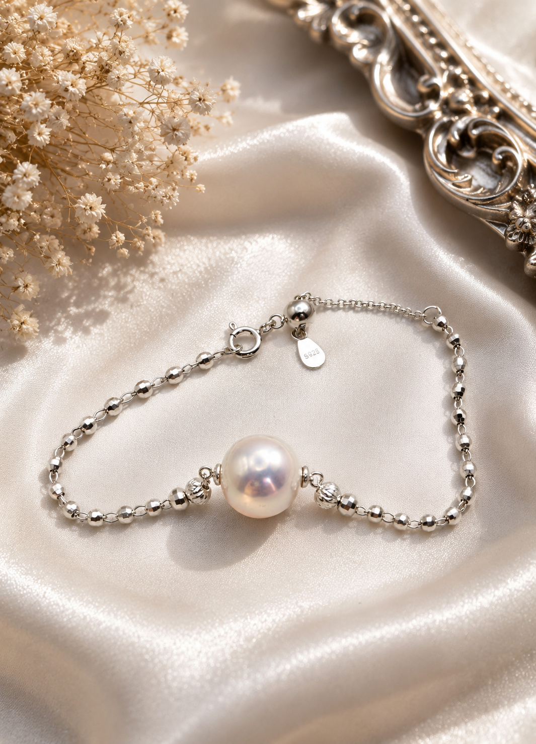 Metallic Edison Pearl Silver Chain Bracelet
