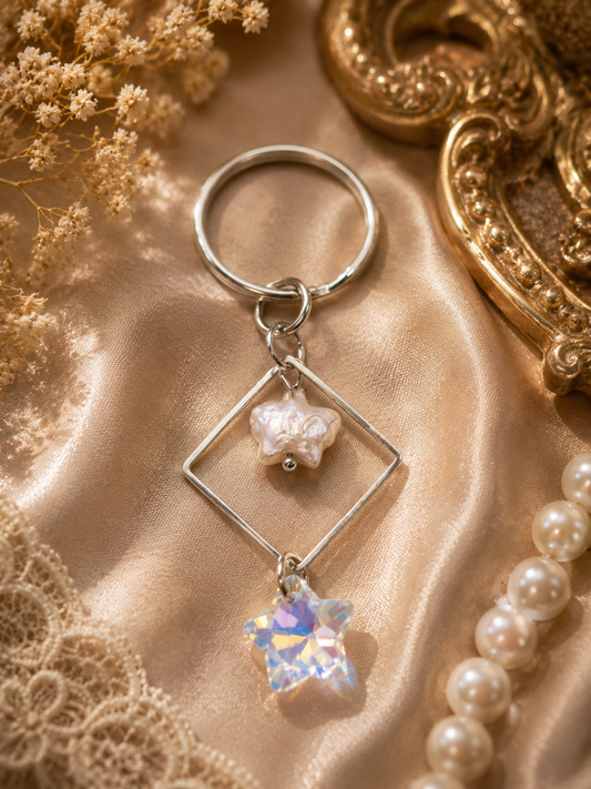 Shimmering Star Pearl Keychain