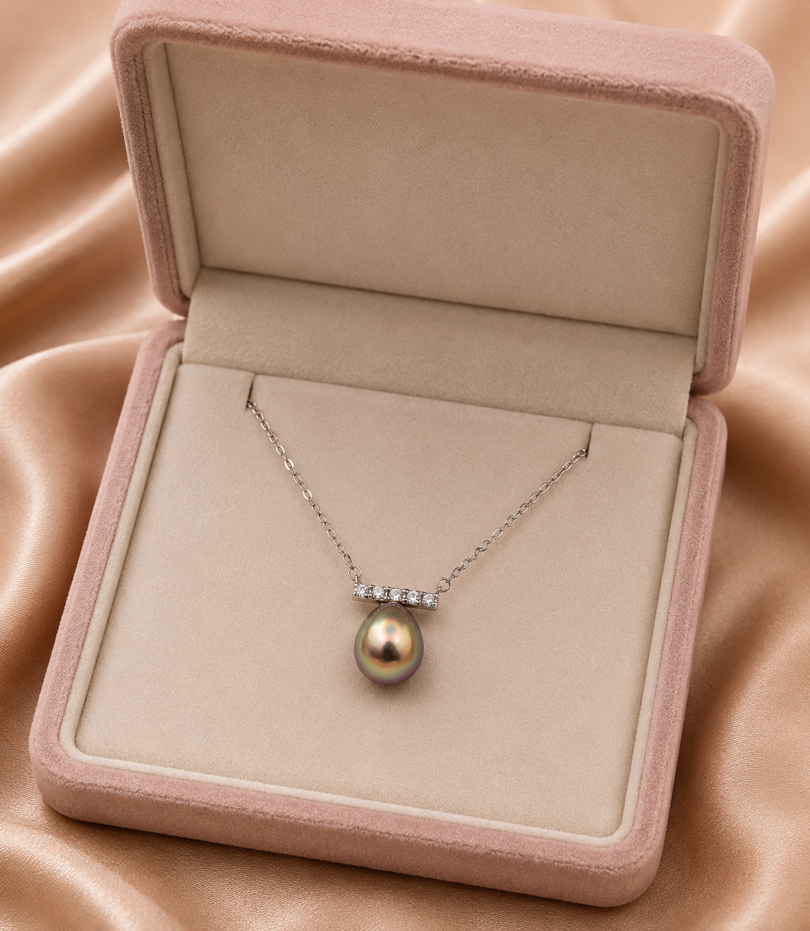 Minimalist Metallic Pearl Necklace - Sterling Silver