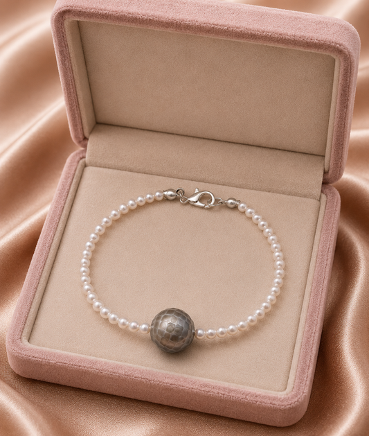 Black Tahitian & Mini White Pearl Bracelet