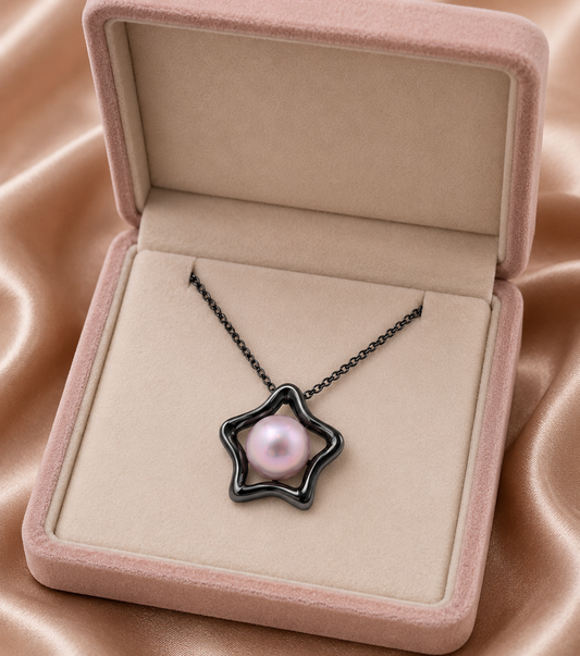 Simple Black Star Edison Pearl Pendant