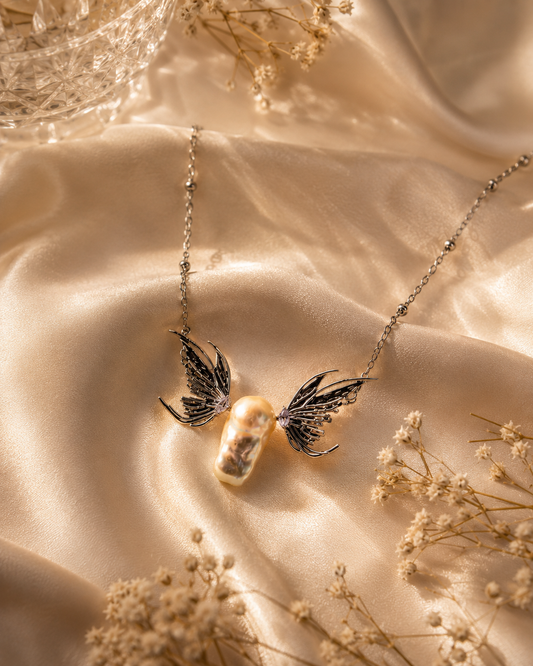 Angel Wing King Pearl Necklace