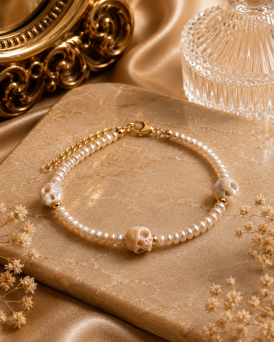 Keshi and Skull Carved Pearl Bracelet