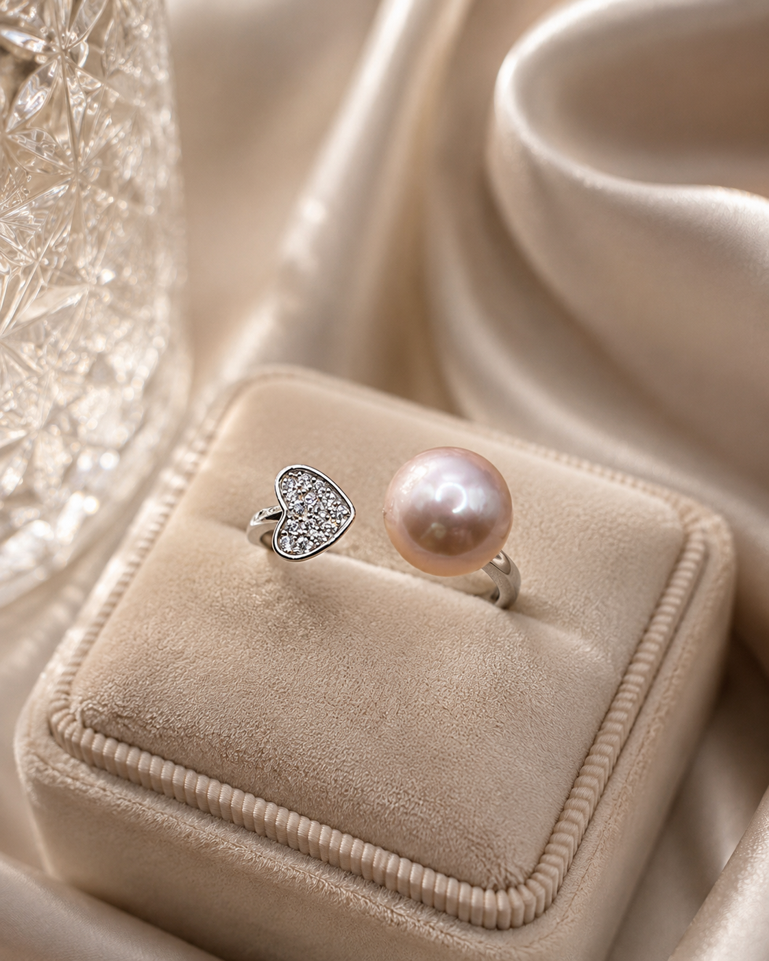 Heart & Pearl Embrace Ring
