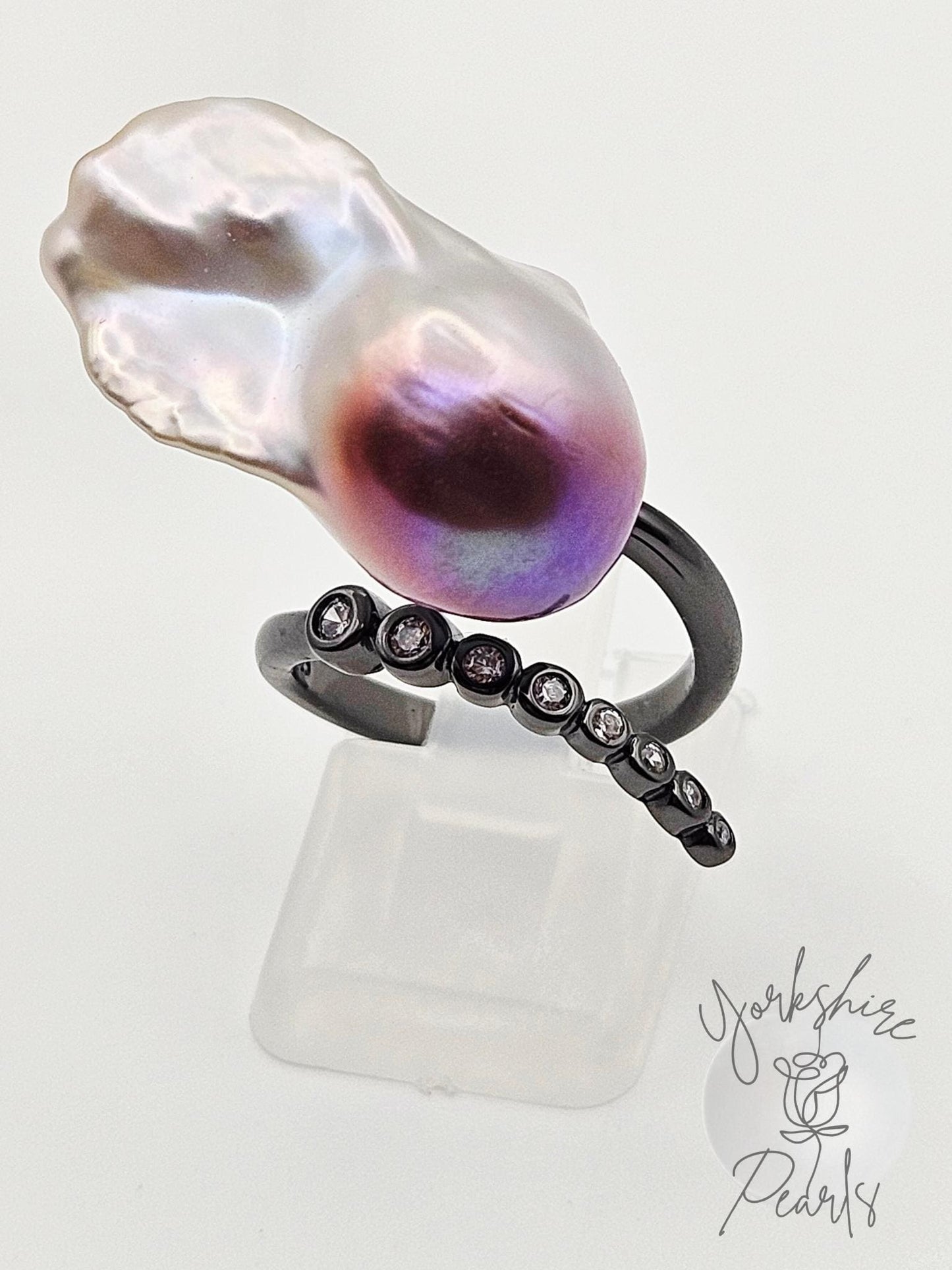 Large King Pearl Swirl Ring - Sterling Silver