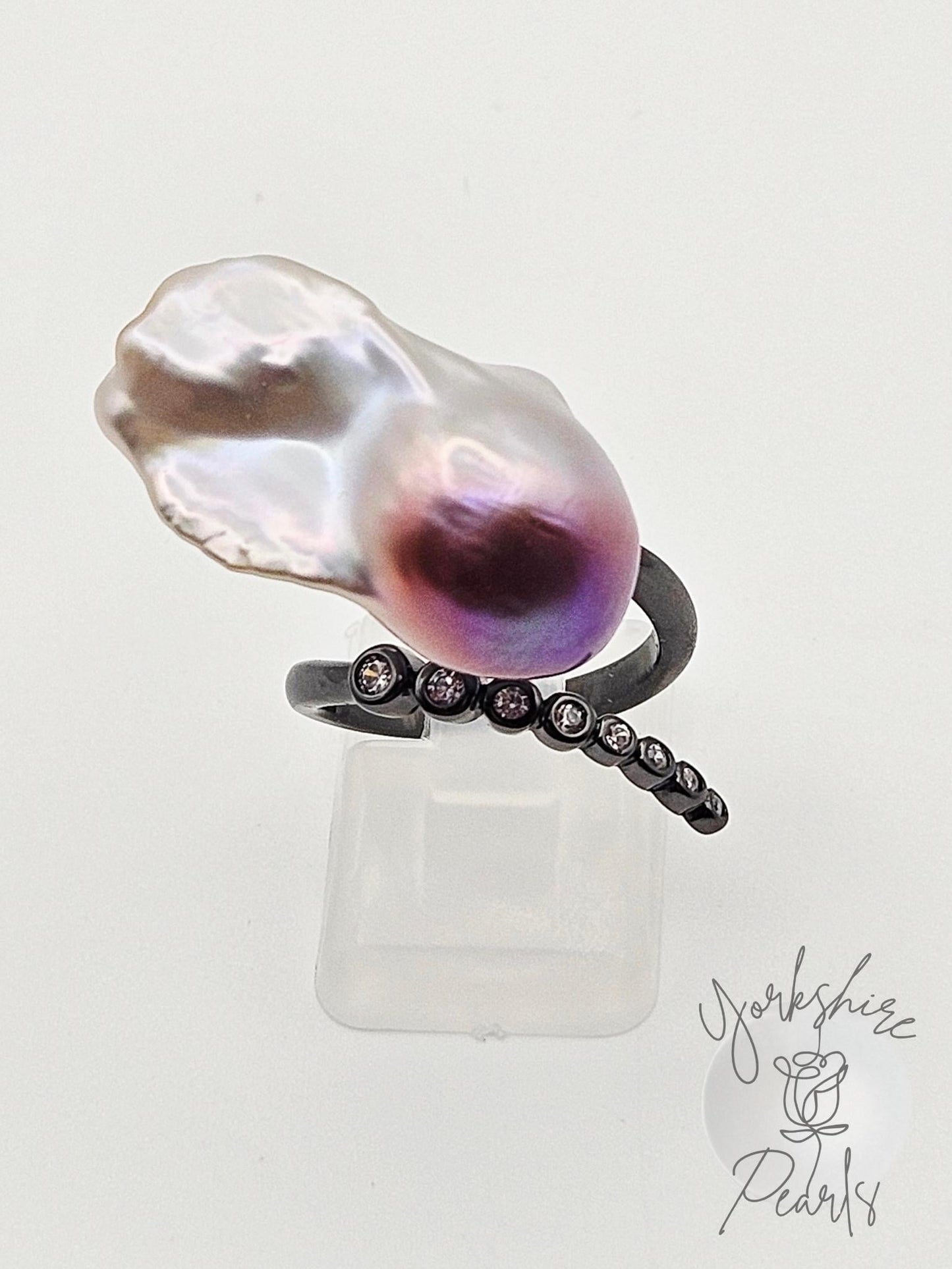 Large King Pearl Swirl Ring - Sterling Silver