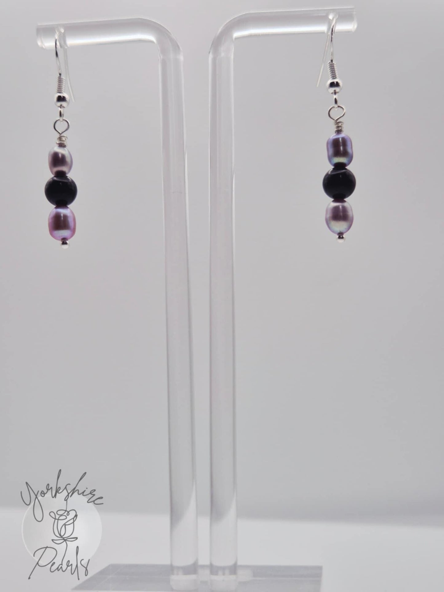 Pearl & Obsidian Simple Drop Earrings