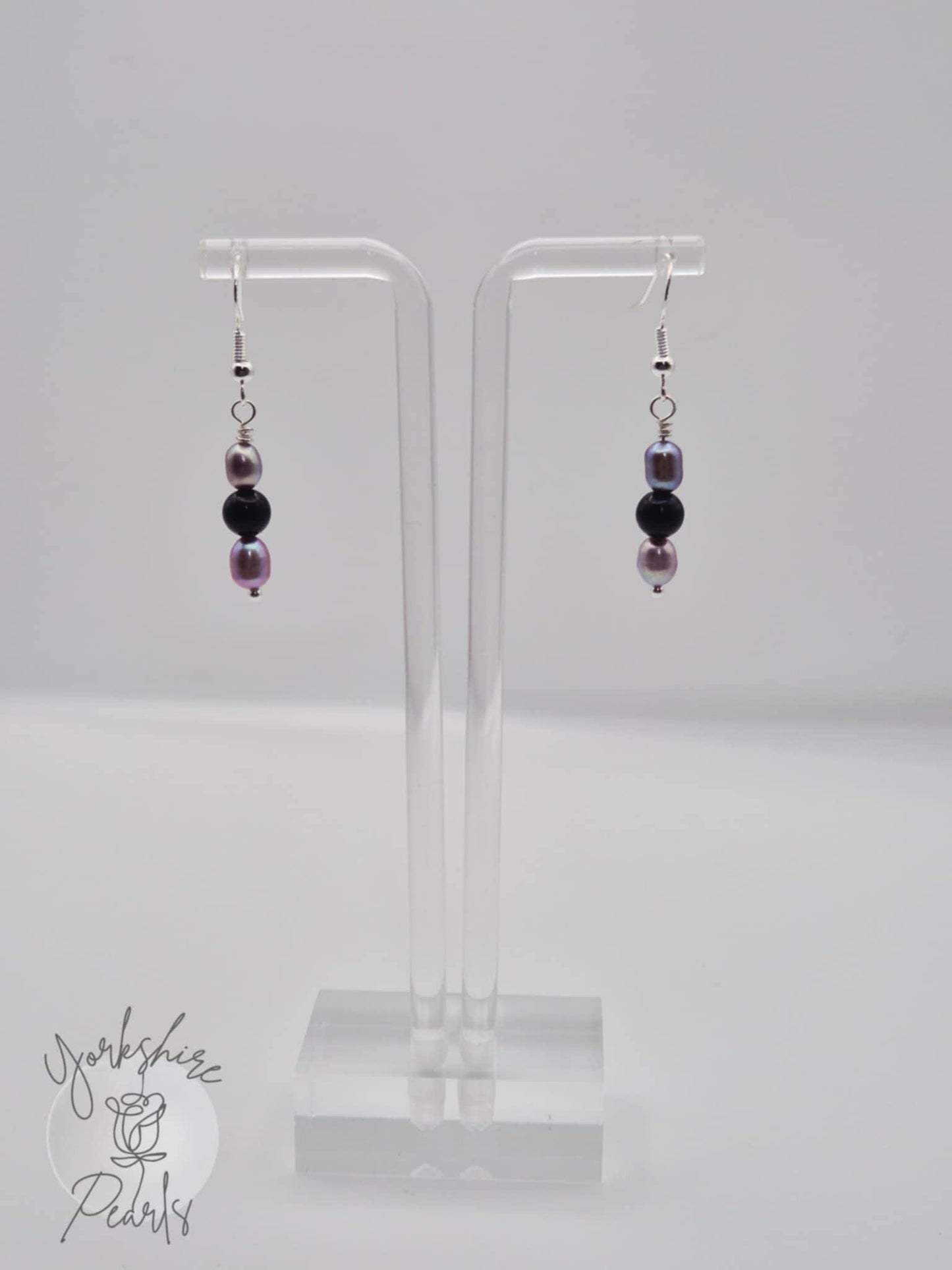 Pearl & Obsidian Simple Drop Earrings