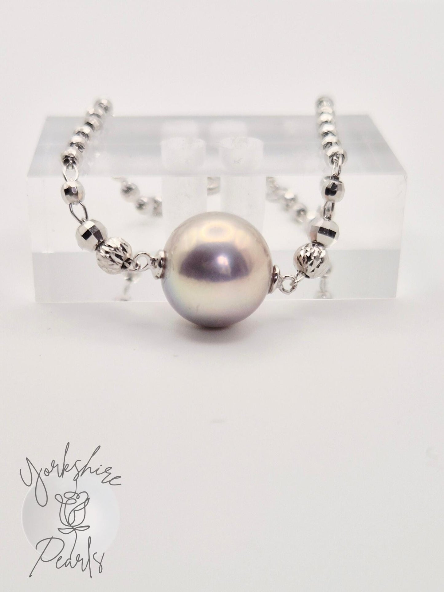 Metallic Edison Pearl Silver Chain Bracelet