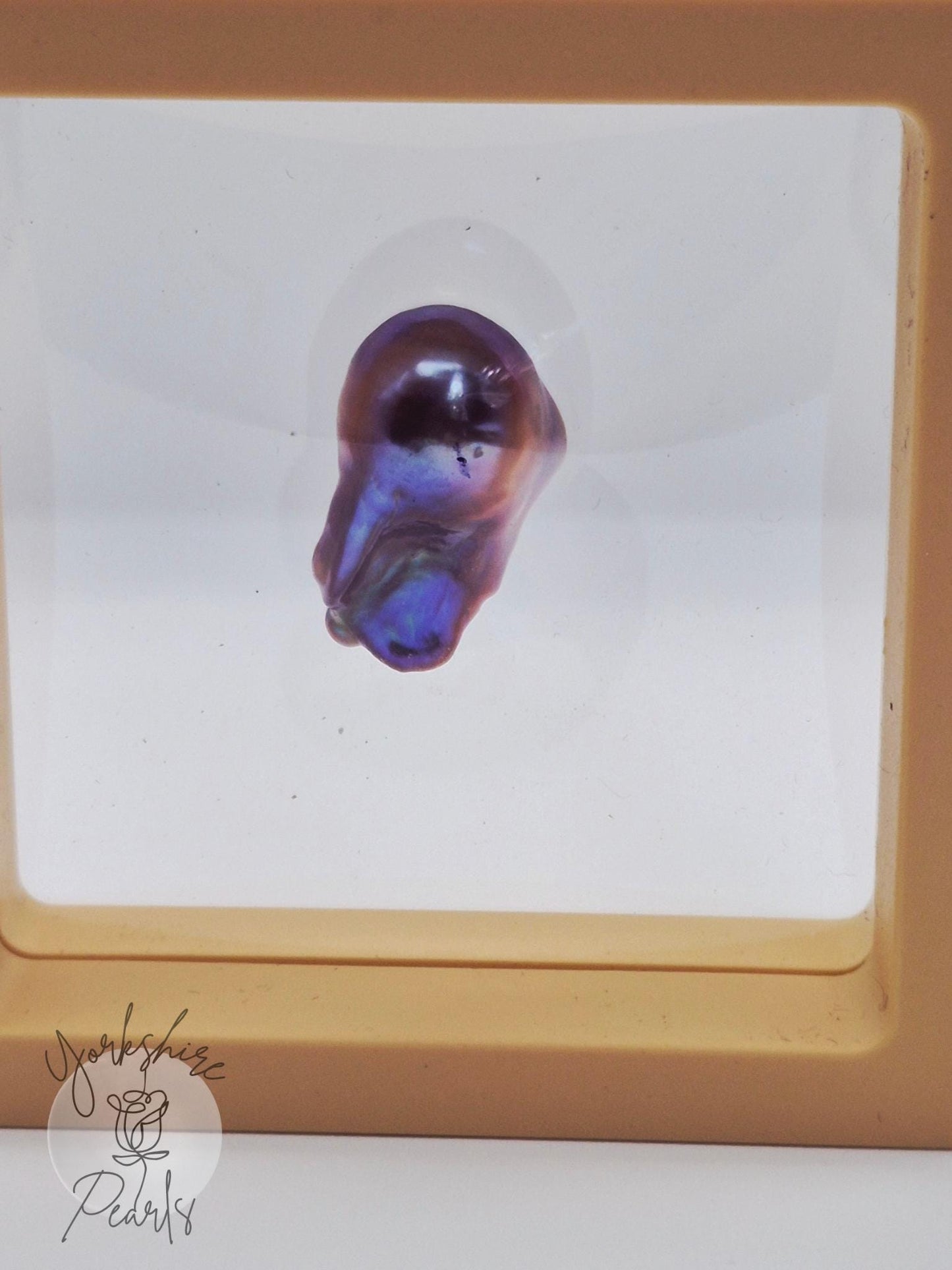 Stunning Rare Natural Colour Genuine Baroque Pearl