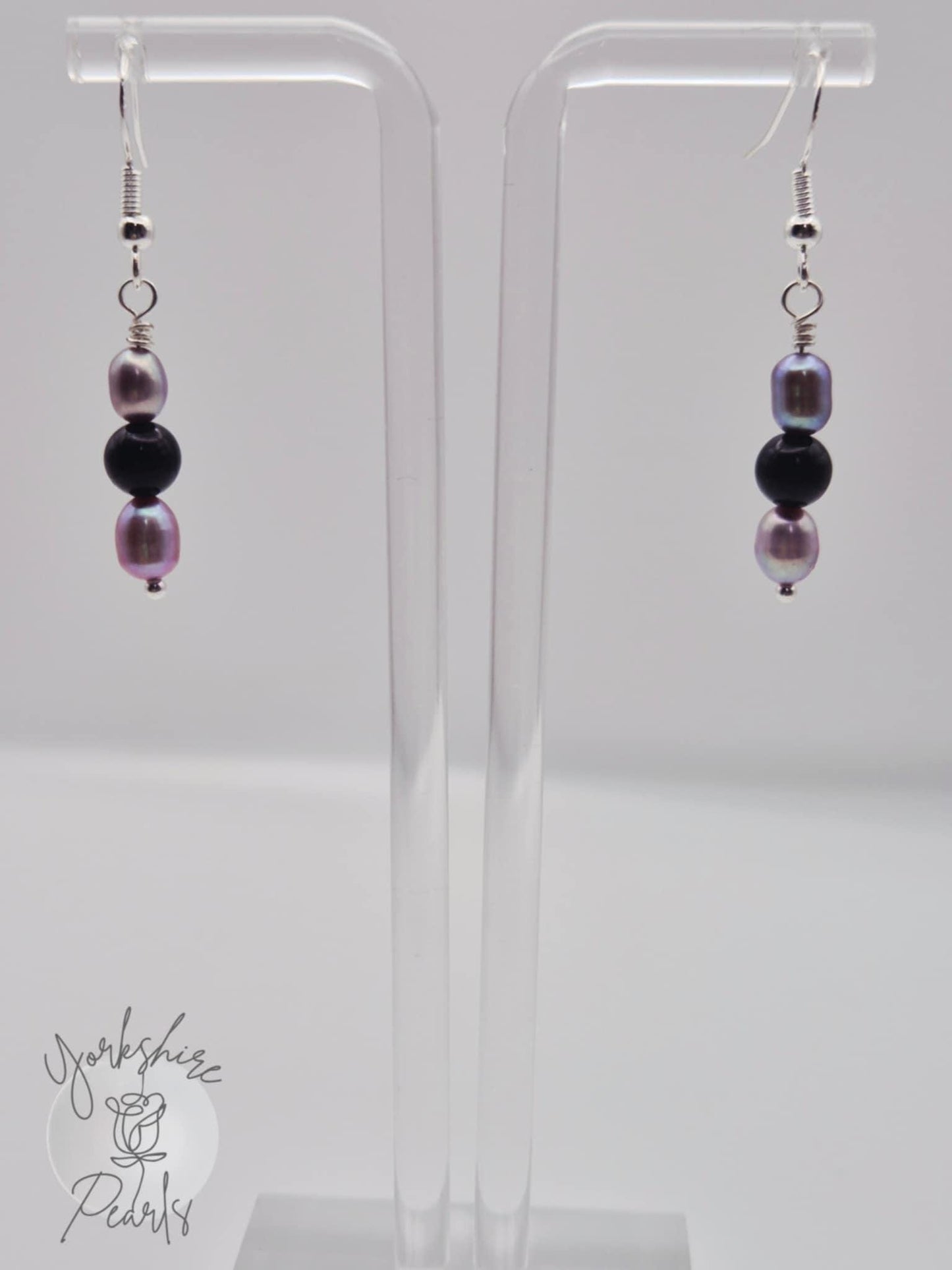 Pearl & Obsidian Simple Drop Earrings
