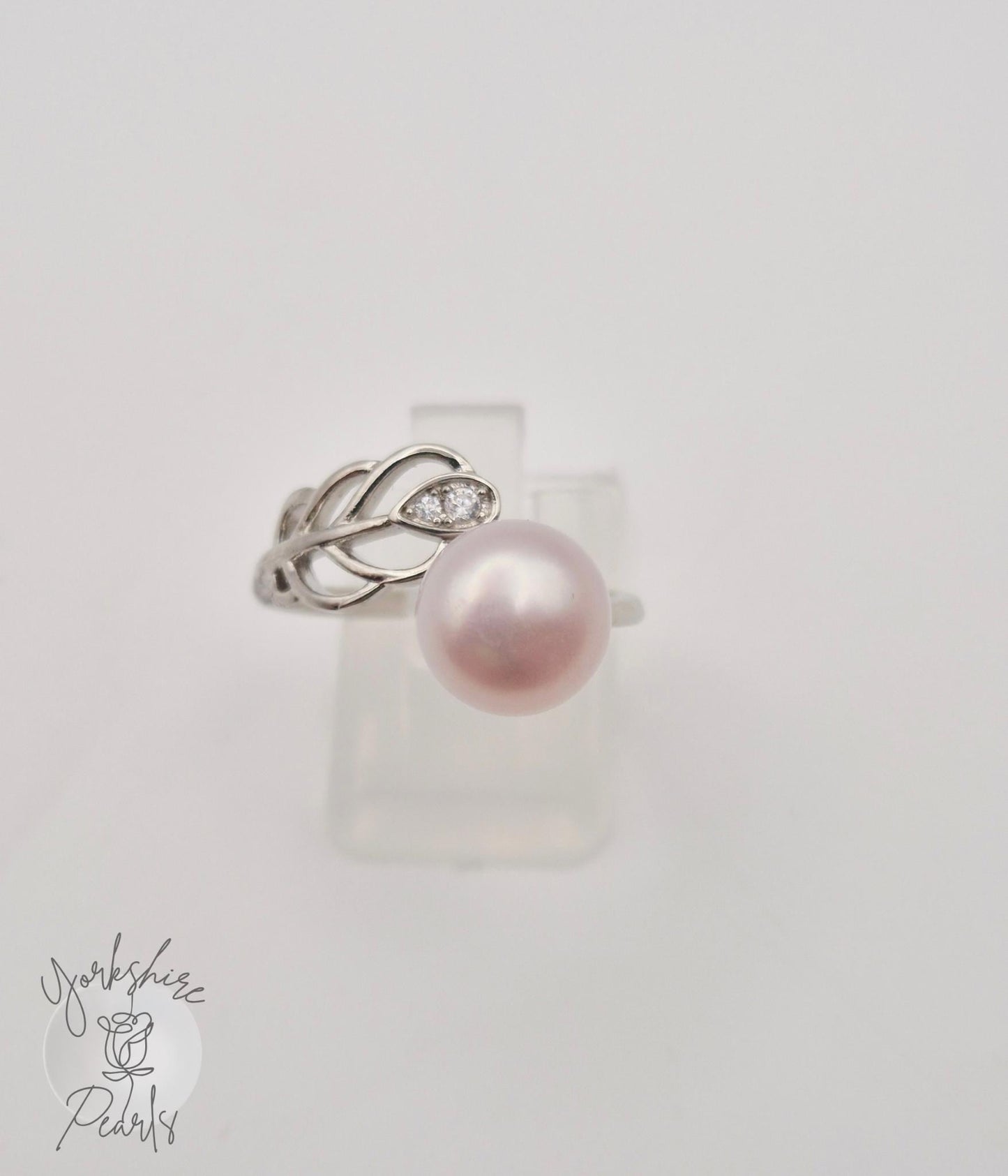 S925 Pearl and Leaf Design Adjustable Ring