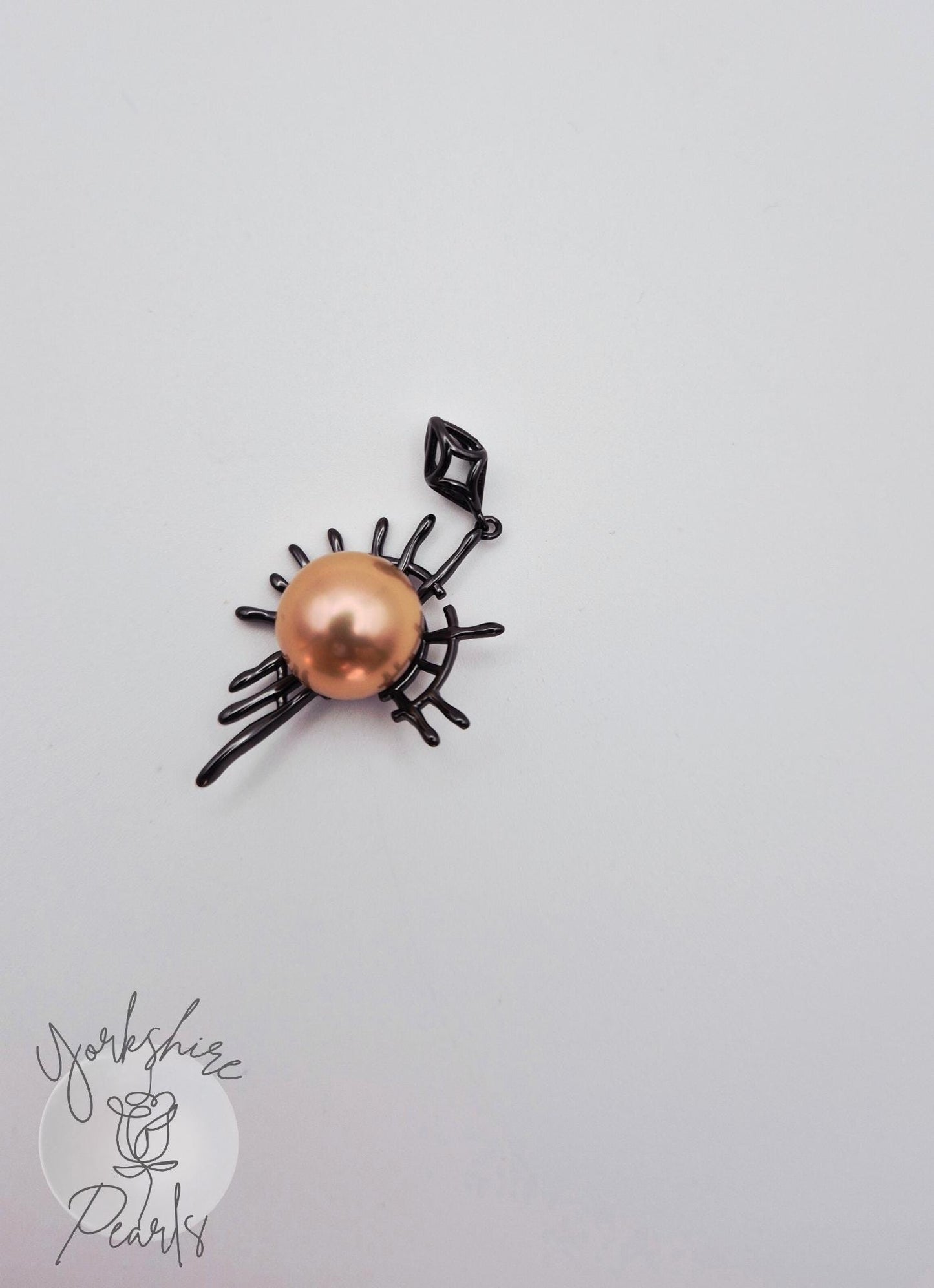Gothic Sunburst Edison Pearl Pendant - Sterling Silver