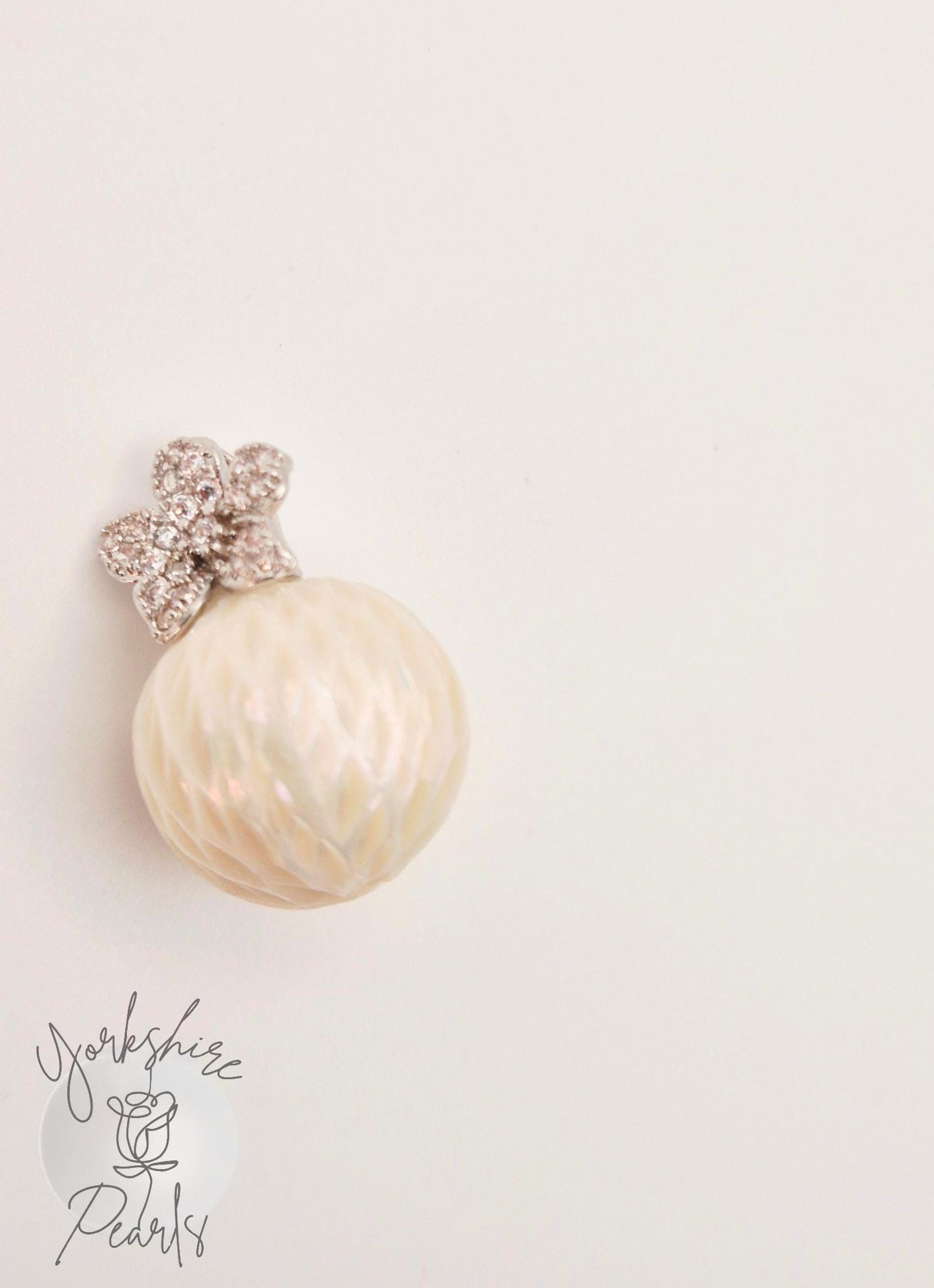Carved Pearl Minimalist Flower Pendant