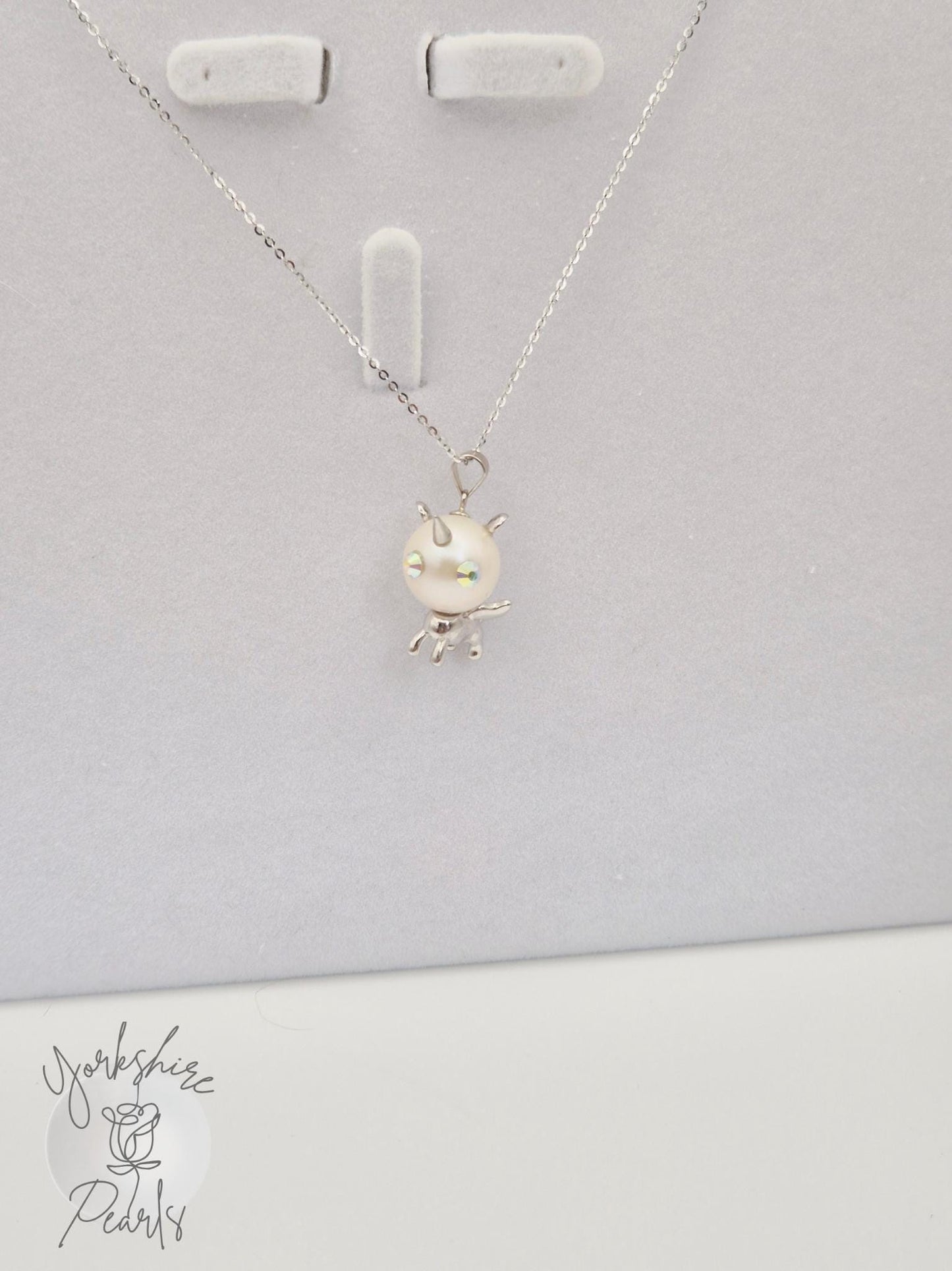 Silver Unicorn Edison Pearl Pendant