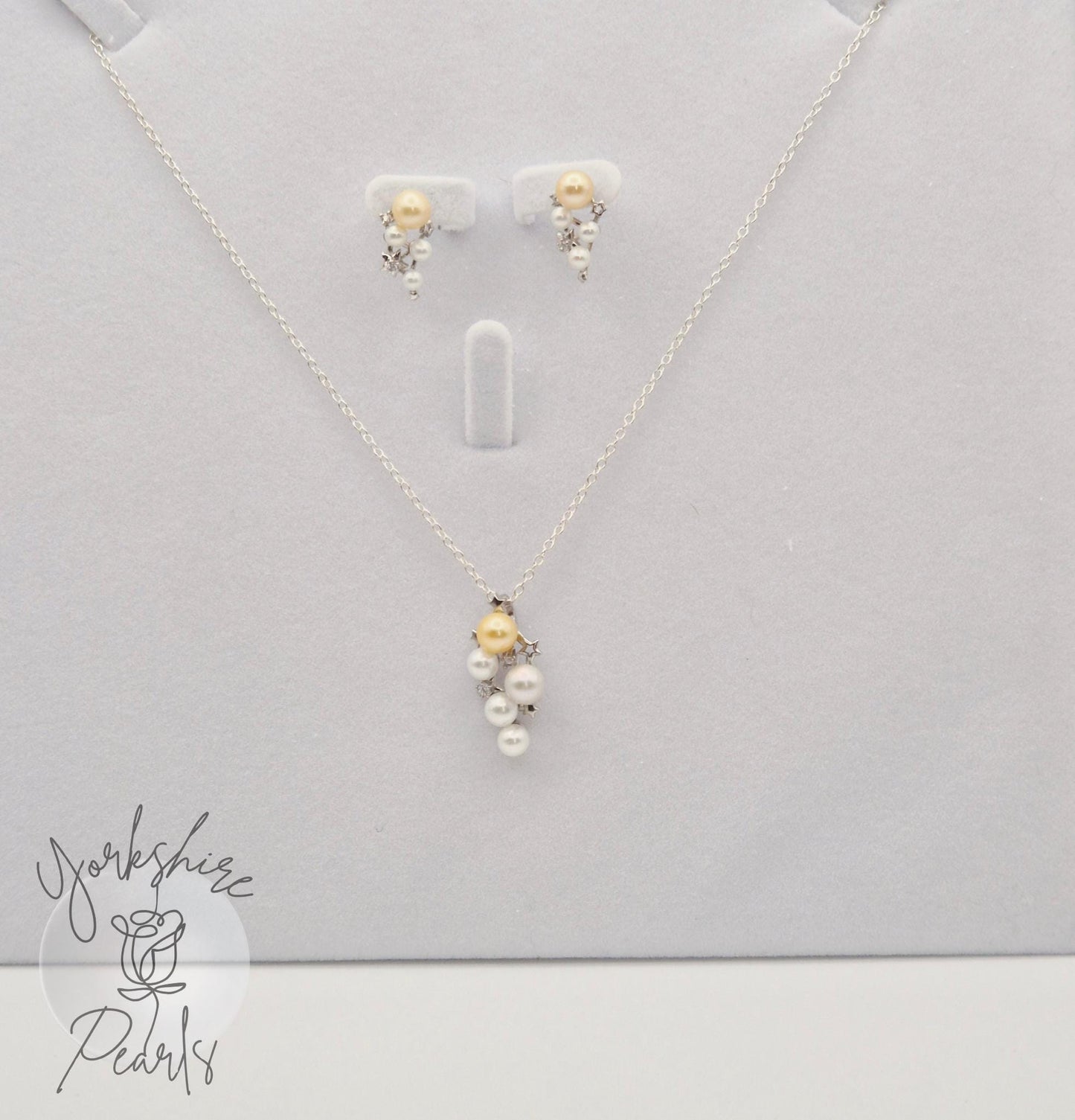 Saltwater Pearl Golden and White Pendant And Earrings