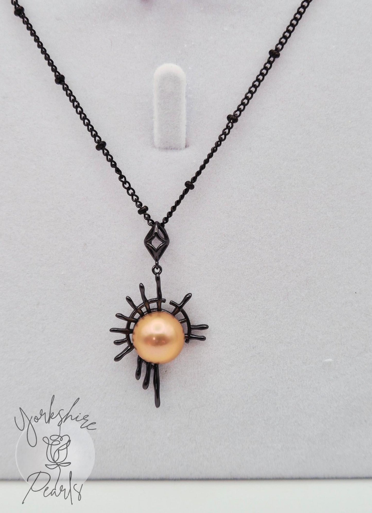 Gothic Sunburst Edison Pearl Pendant - Sterling Silver