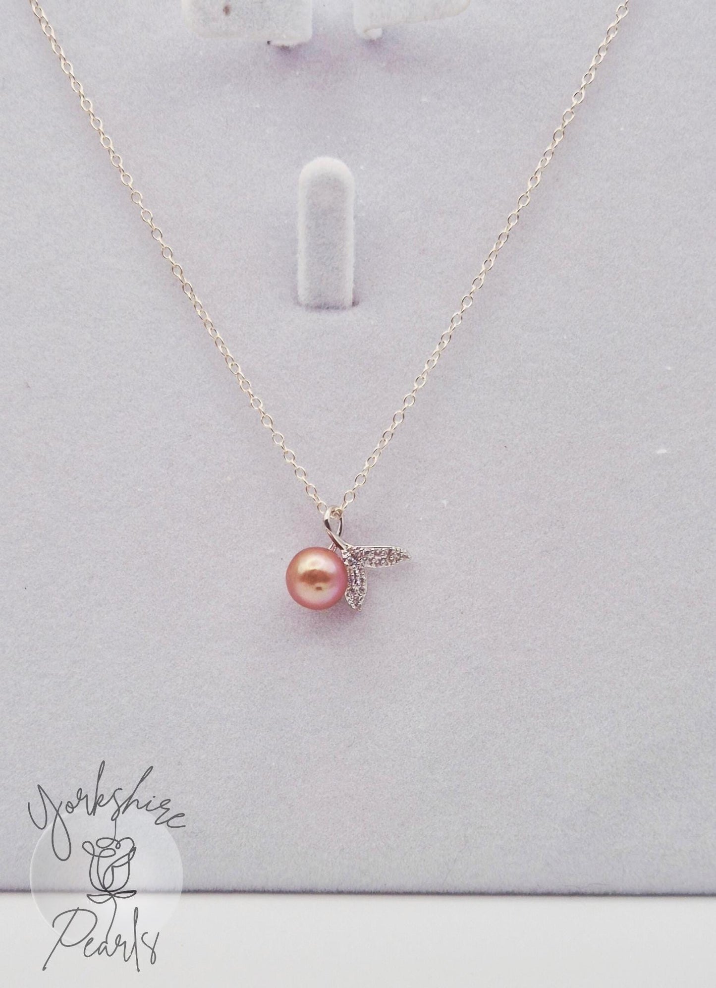 Minimalist Mermaid Tail Pearl Pendant