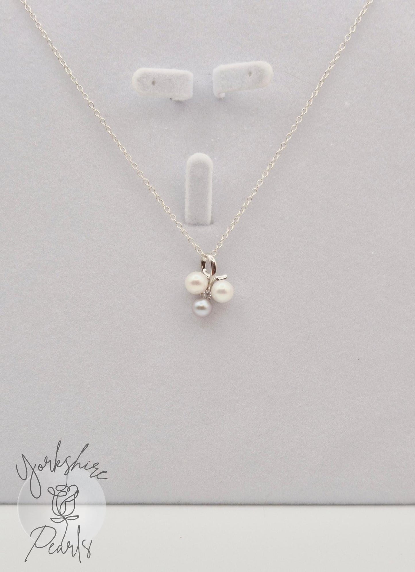 Triple Saltwater Pearl Ribbon Pendant