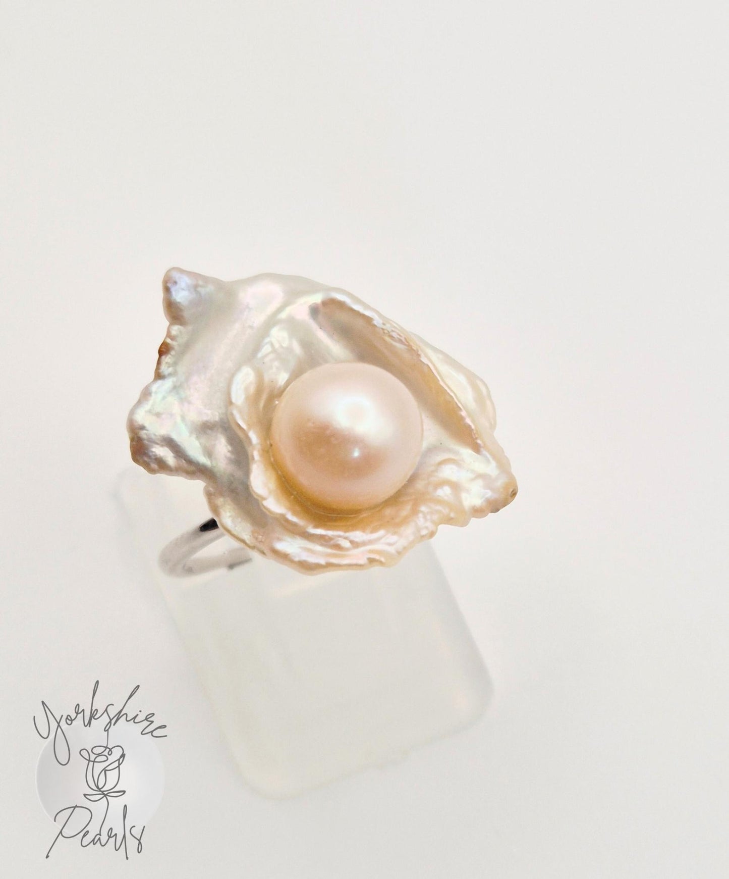 Petal Pearl Shell Design Adjustable Ring - Sterling Silver