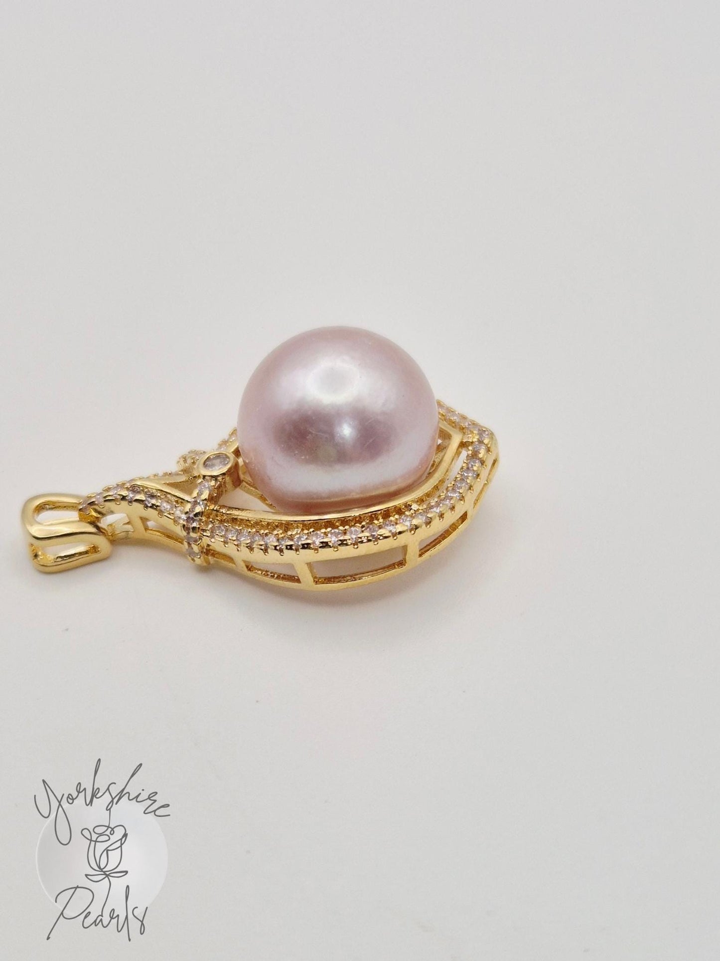 Golden Teardrop Large Edison Pearl Pendant