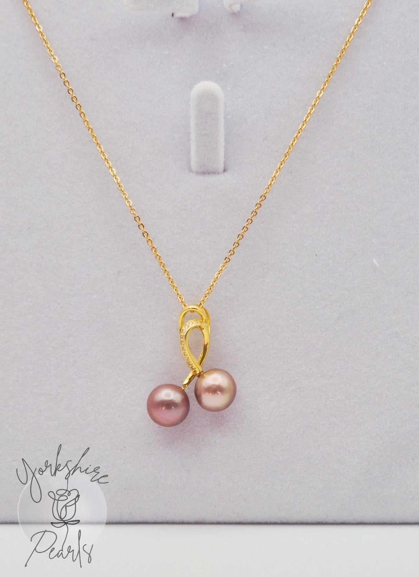 Double Edison Pearl Golden Ribbon Pendant
